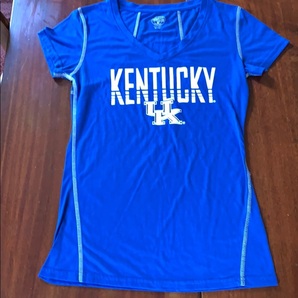 Women’s University of  Kentucky Tee Size S 4-6